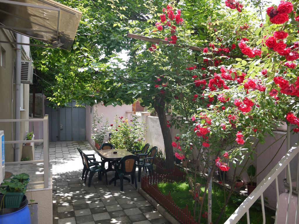 Family Hotel Mountain Scream Тбілісі Екстер'єр фото