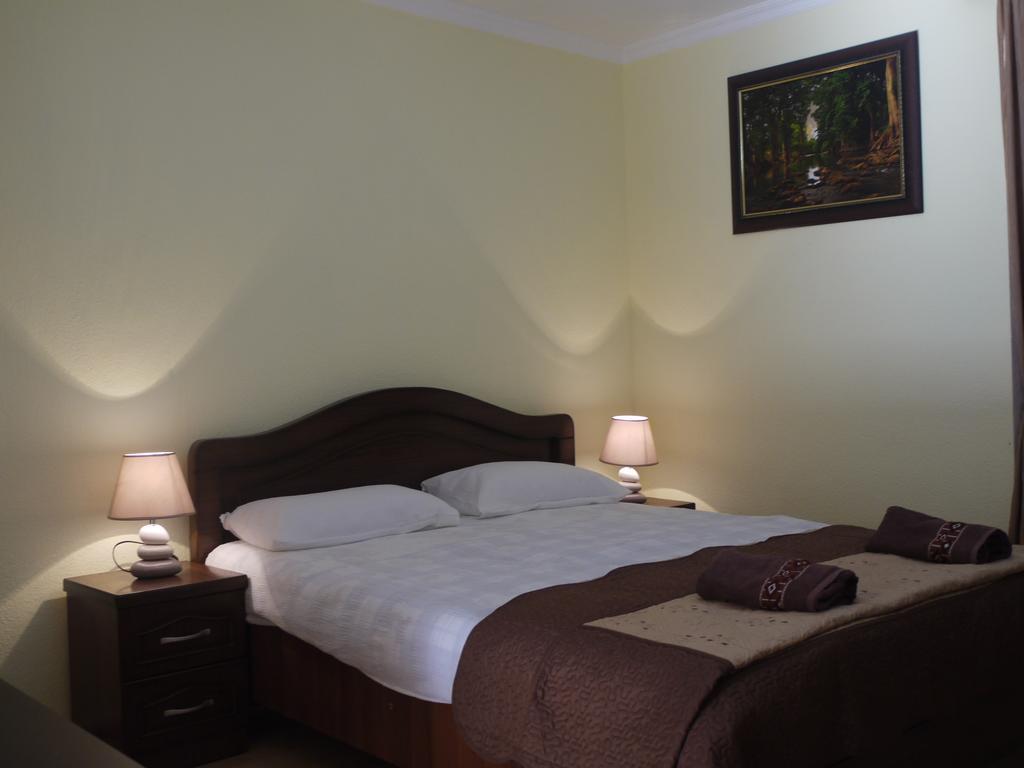 Family Hotel Mountain Scream Тбілісі Екстер'єр фото
