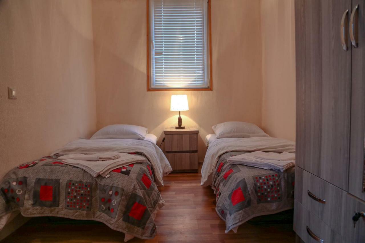 Family Hotel Mountain Scream Тбілісі Екстер'єр фото